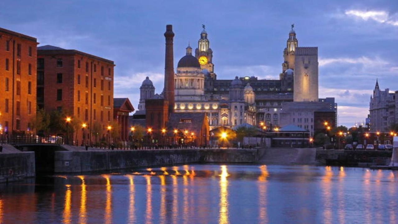 The Liverpool Pod Travel Hostel Exteriér fotografie